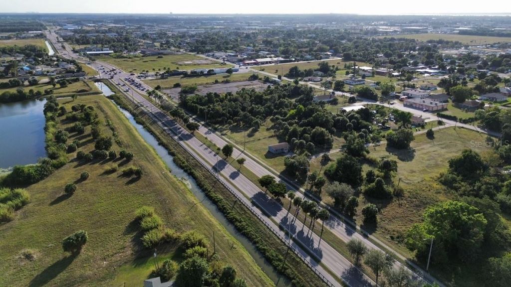 3550 S Grimsley Court, Fort Myers, FL 33916 Photo