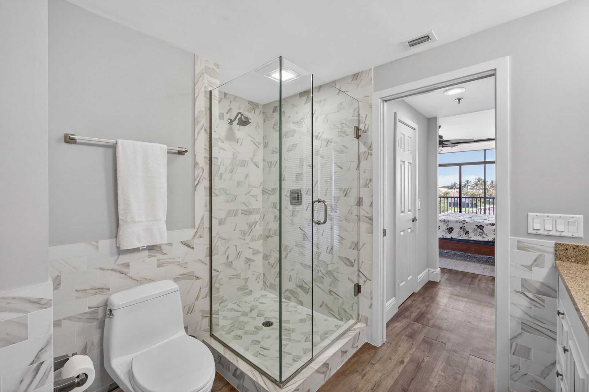 11370 Twelve Oaks Way, Unit 417, North Palm Beach, FL 33408 Photo