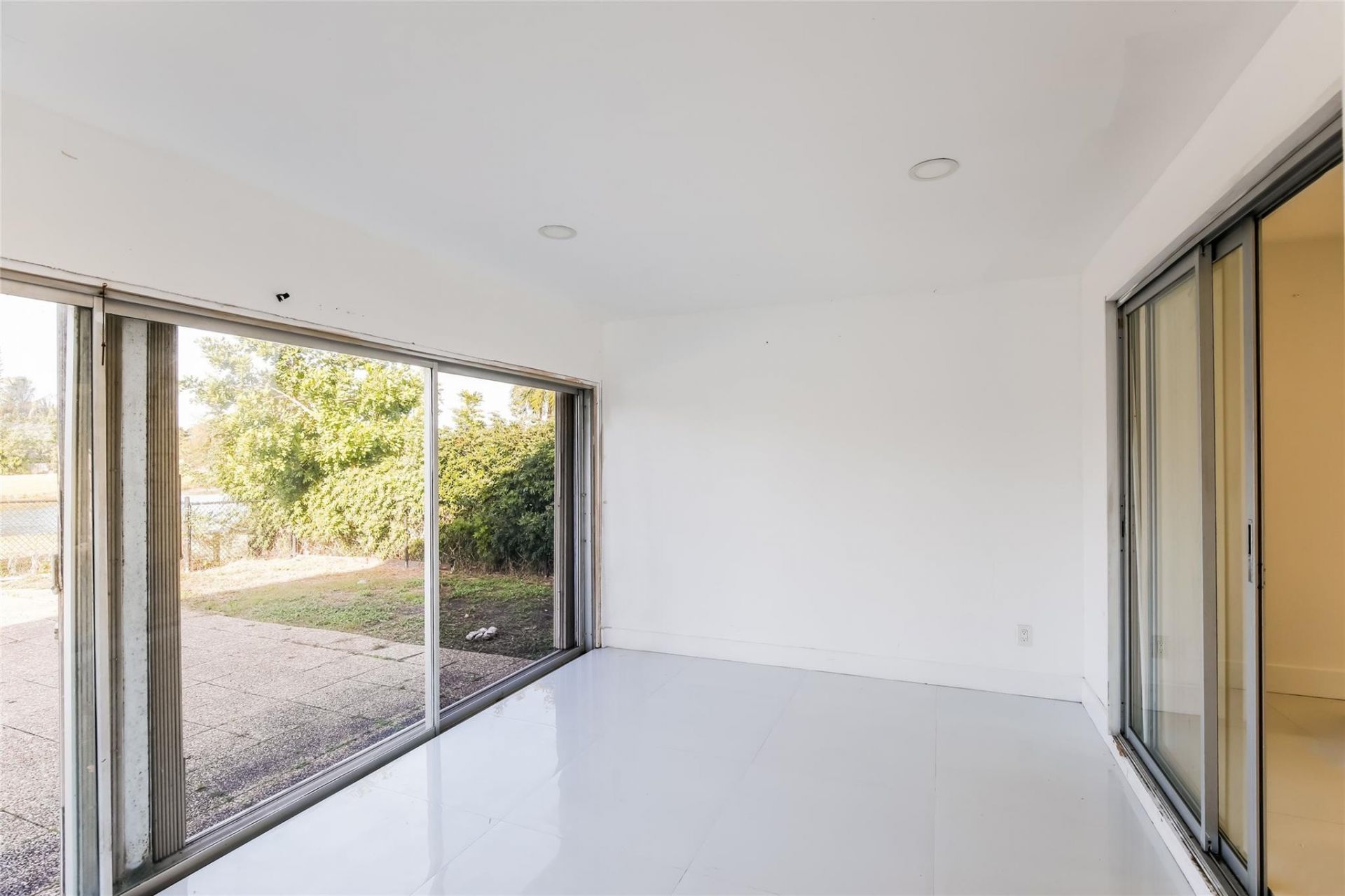 6609 NW 80th Court, Tamarac, FL 33321 Photo