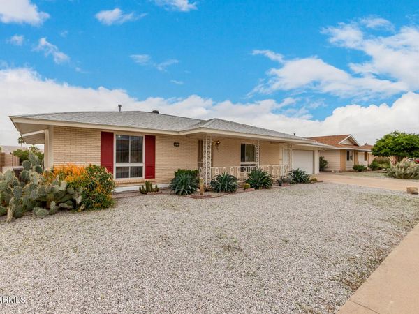 10431 W TUMBLEWOOD Drive, Sun City, AZ 85351