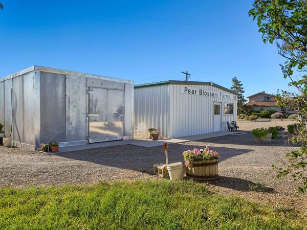 3376 C Road, Palisade, CO 81526