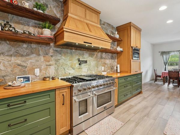 156 Three Creeks DR, Bertram, TX 78605