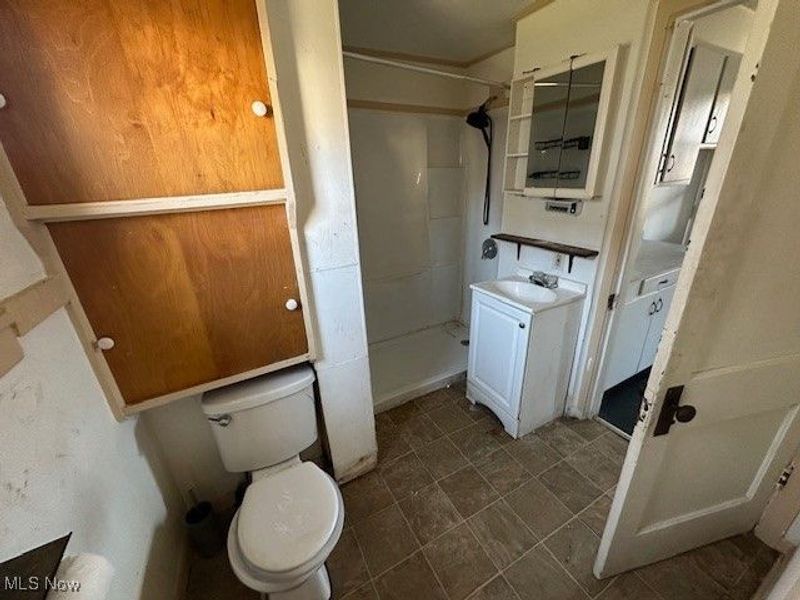 14808 Pepper Avenue, Cleveland, OH 44110 Photo 13