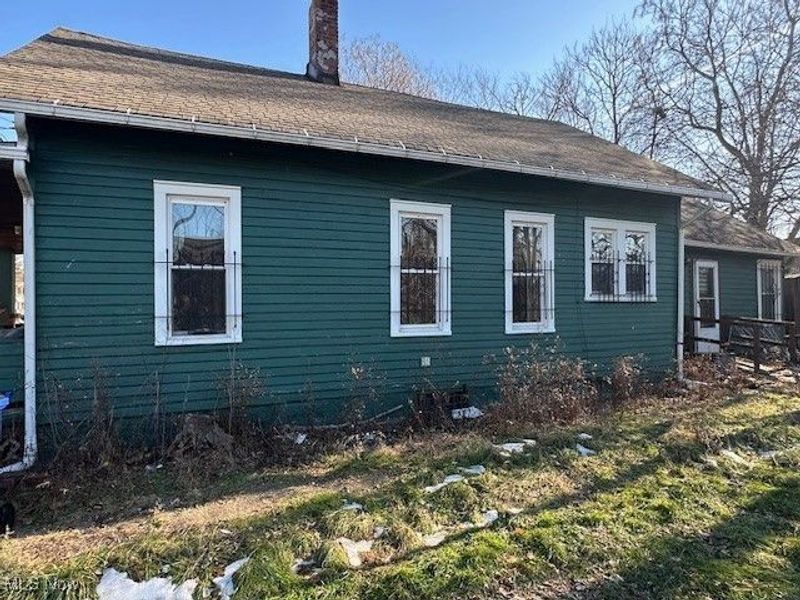 14808 Pepper Avenue, Cleveland, OH 44110 Photo 16