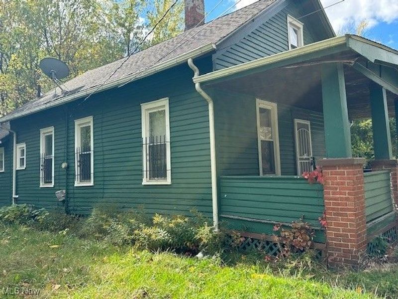14808 Pepper Avenue, Cleveland, OH 44110 Photo 18