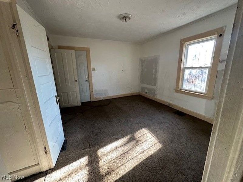 14808 Pepper Avenue, Cleveland, OH 44110 Photo 6