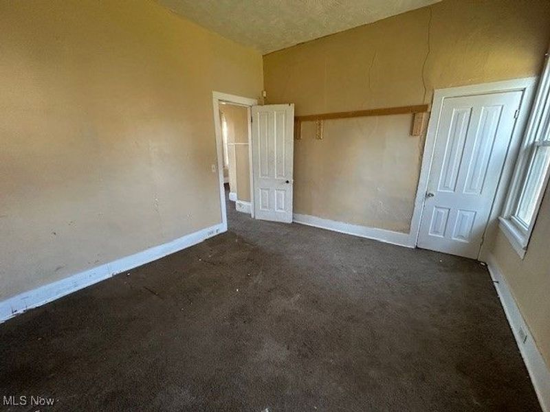 14808 Pepper Avenue, Cleveland, OH 44110 Photo 7