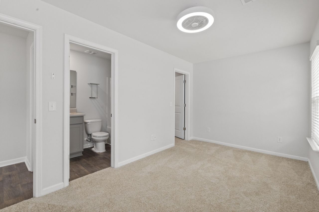 143 Spencer Circle Photo 13