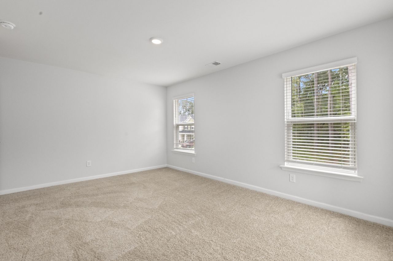 143 Spencer Circle Photo 22