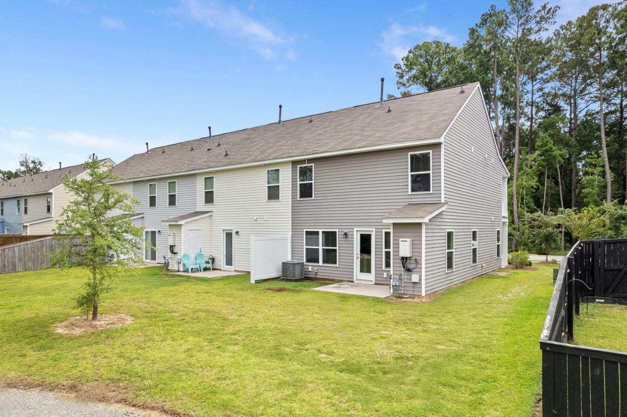 143 Spencer Circle Photo 32