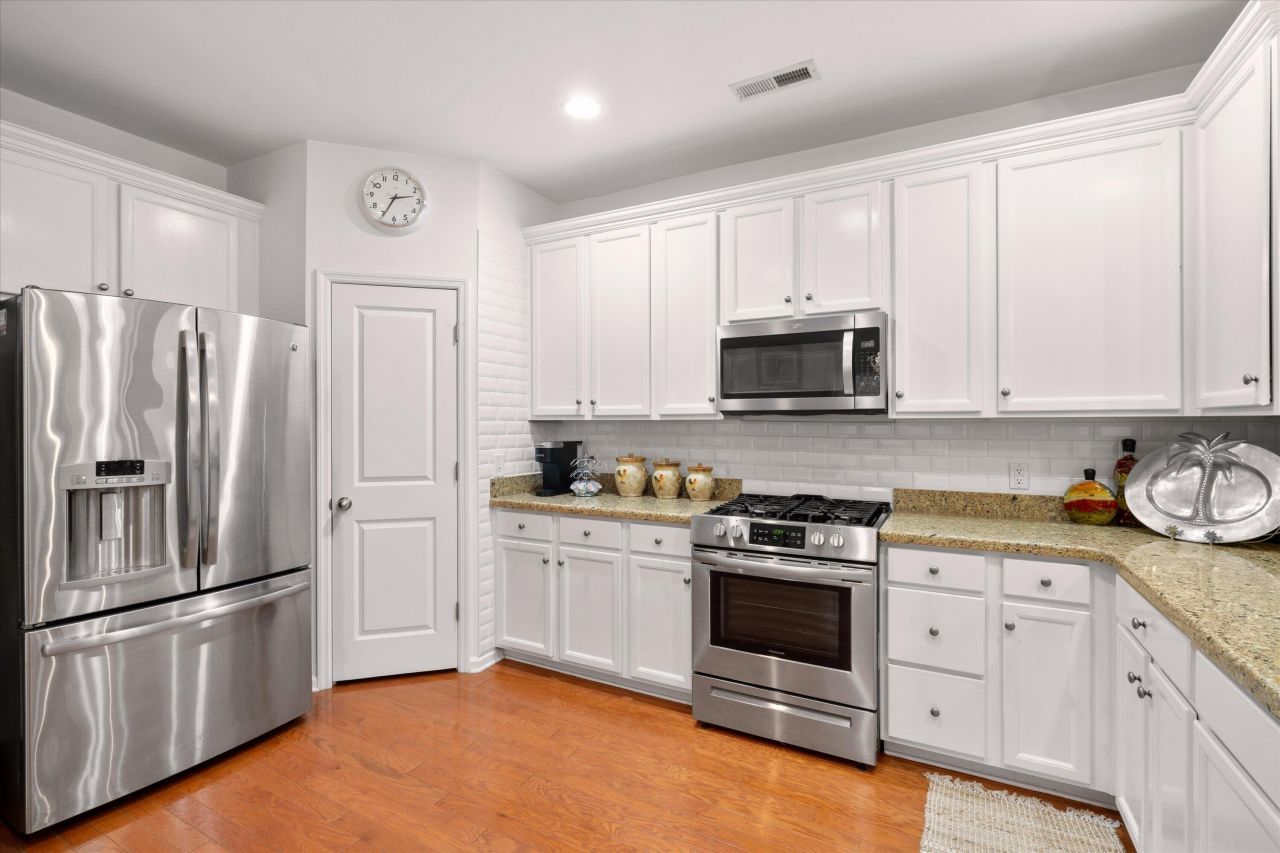 1237 Updyke Drive Photo 11