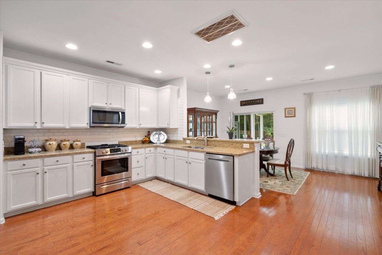 1237 Updyke Drive Photo 12