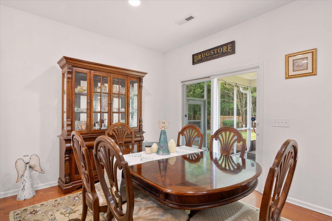 1237 Updyke Drive Photo 14