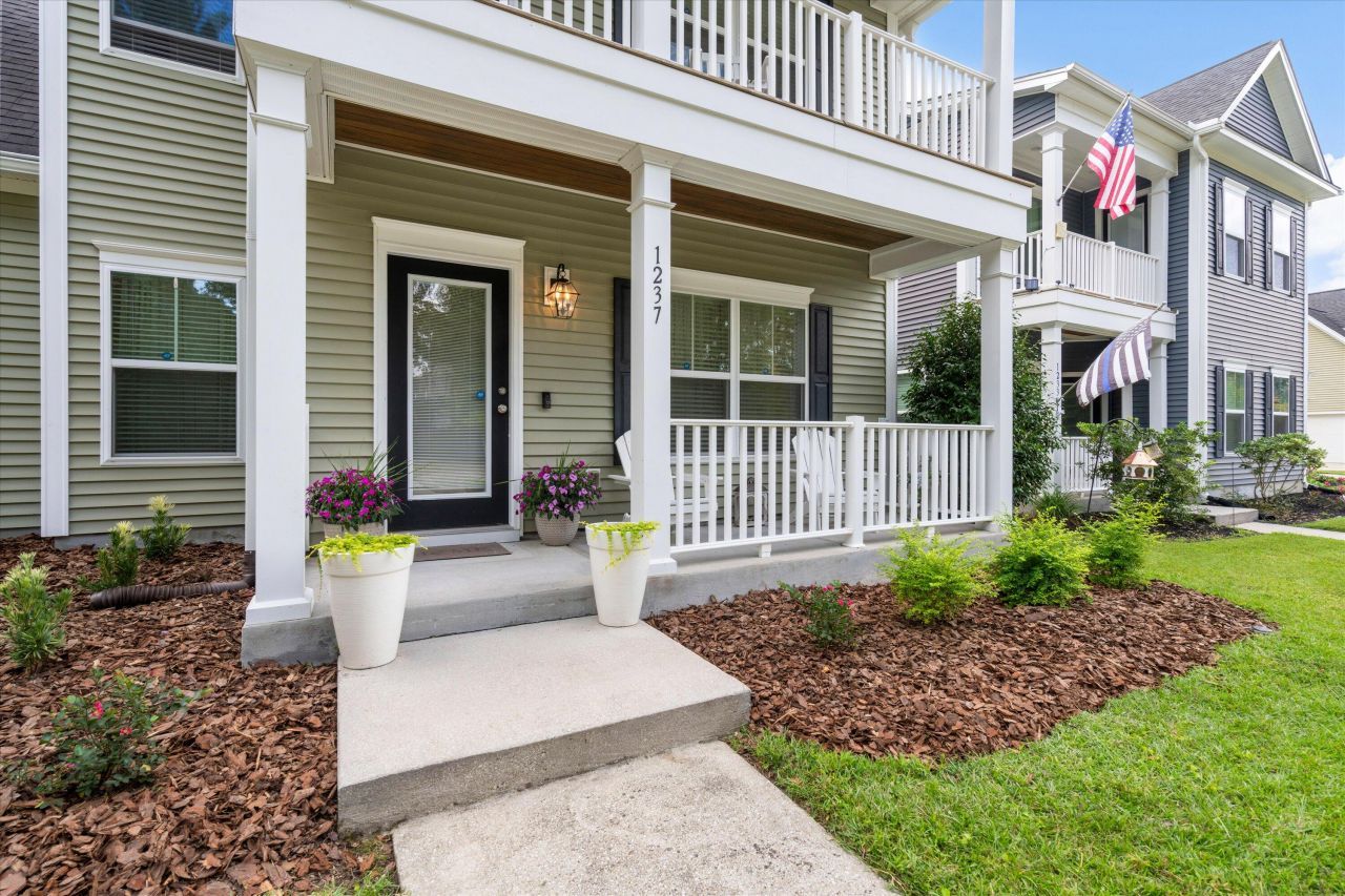 1237 Updyke Drive Photo 3