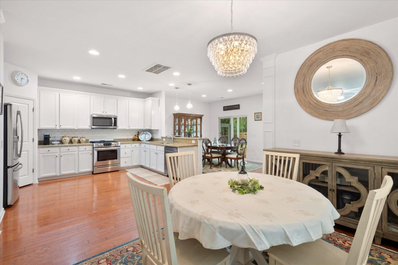 1237 Updyke Drive Photo 9