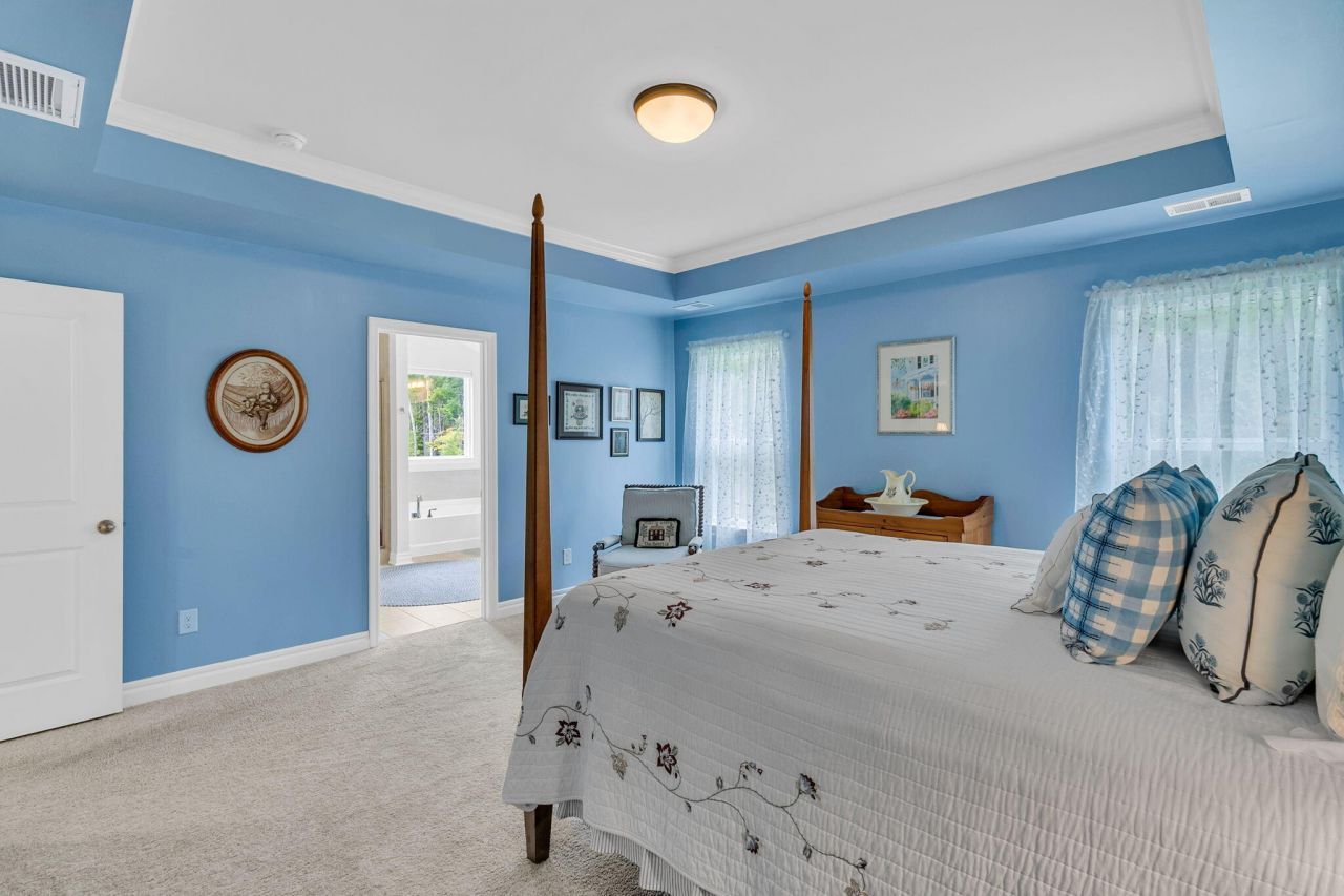 136 Brant Drive Photo 15