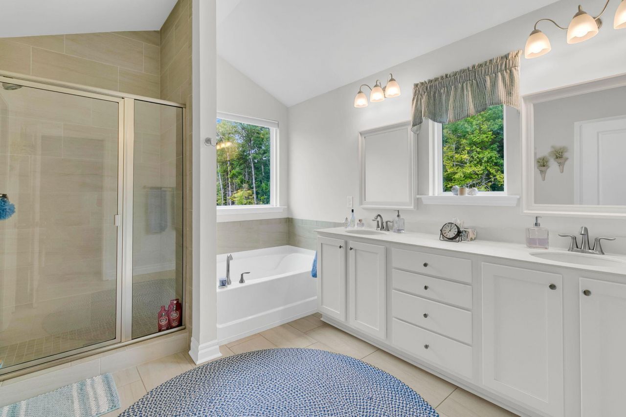 136 Brant Drive Photo 16