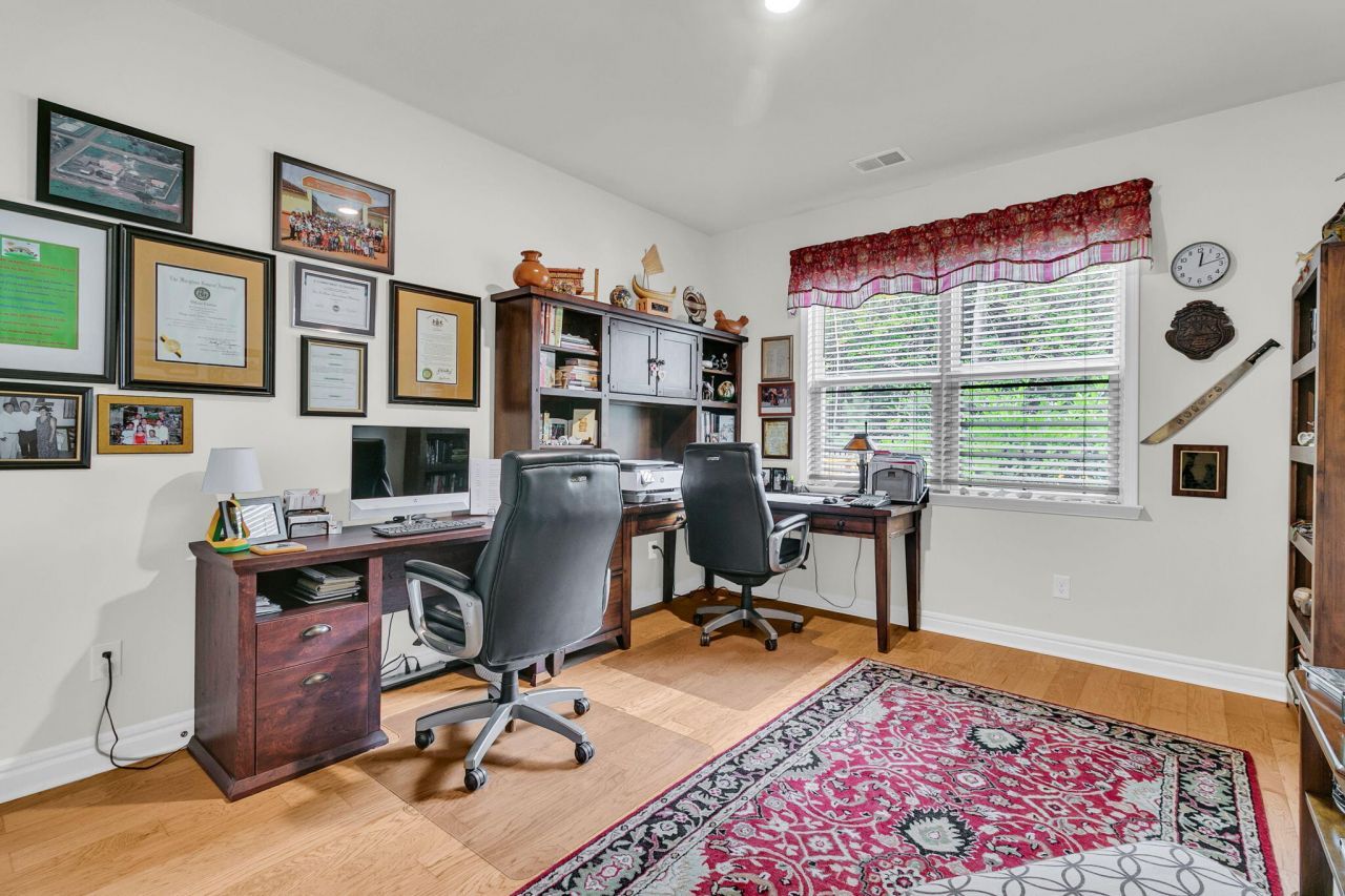 136 Brant Drive Photo 29