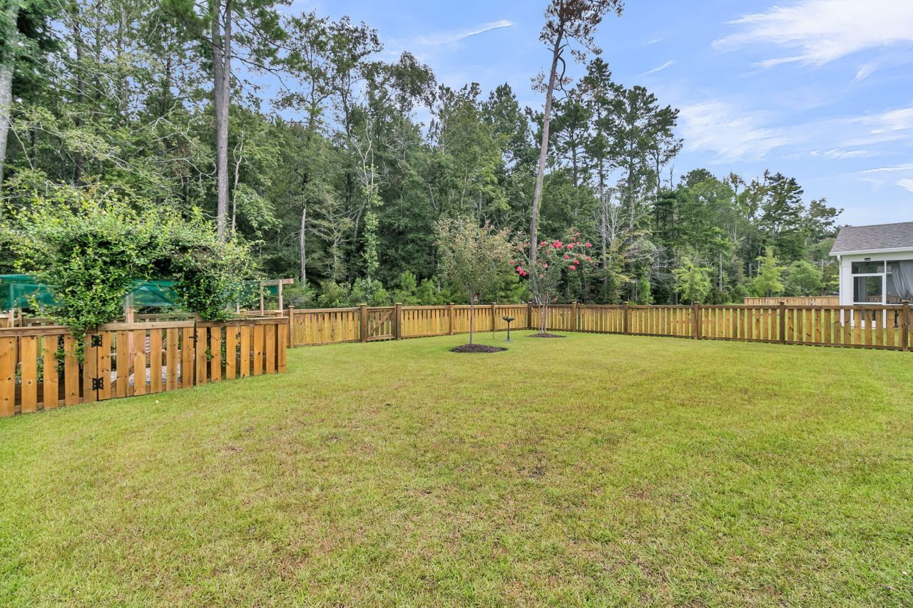 136 Brant Drive Photo 34