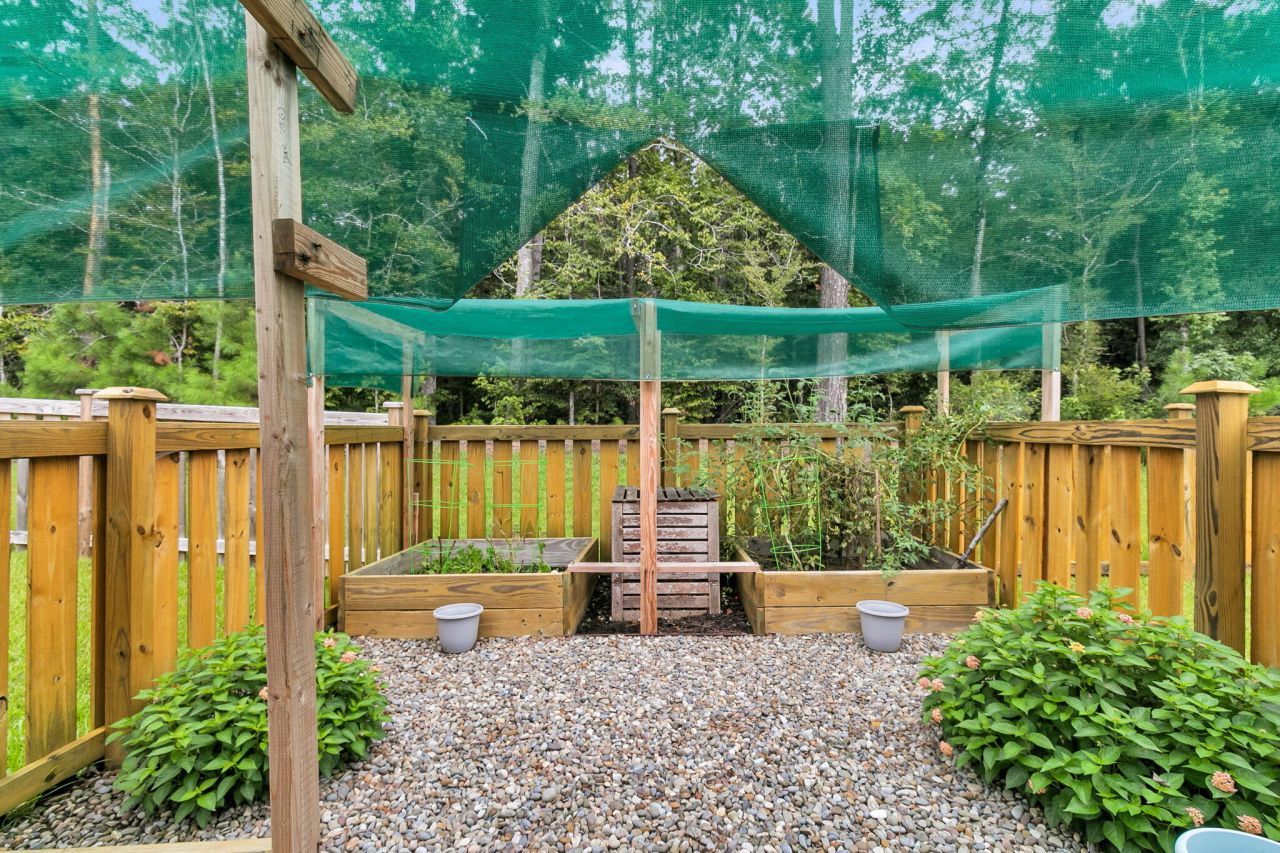 136 Brant Drive Photo 36