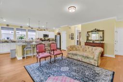 136 Brant Drive photo 4