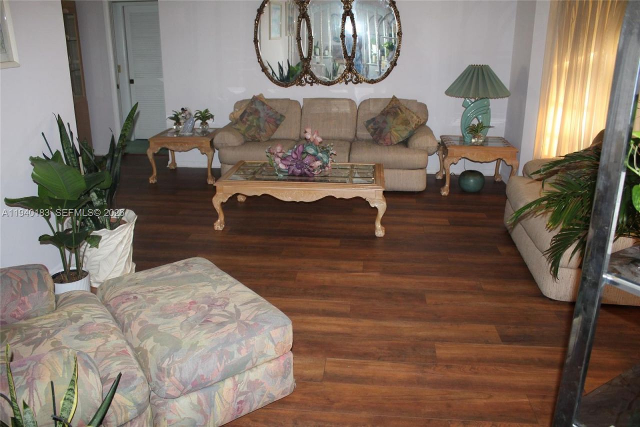 1419 40th St, West Palm Beach, FL 33407 Photo