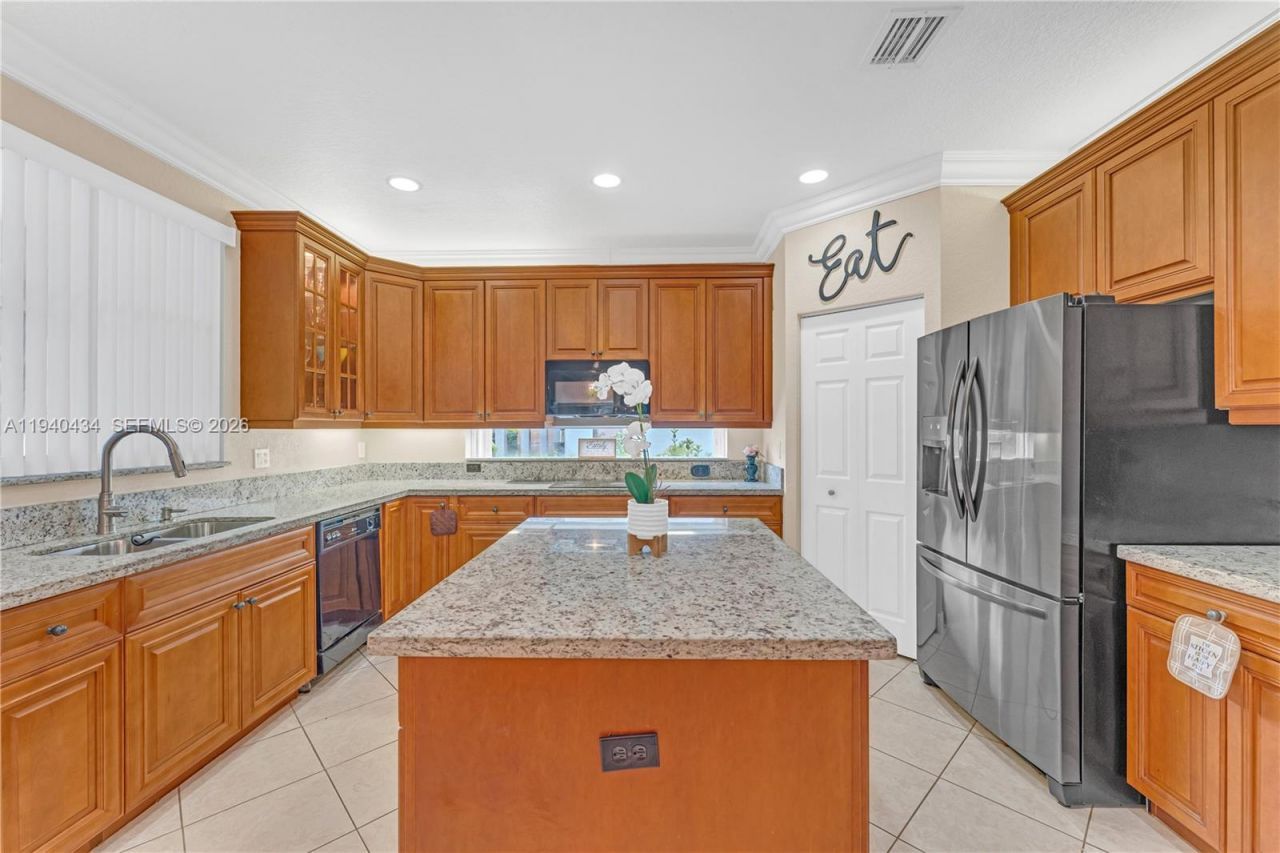 19500 SW 39th Ct, Miramar, FL 33029 Photo