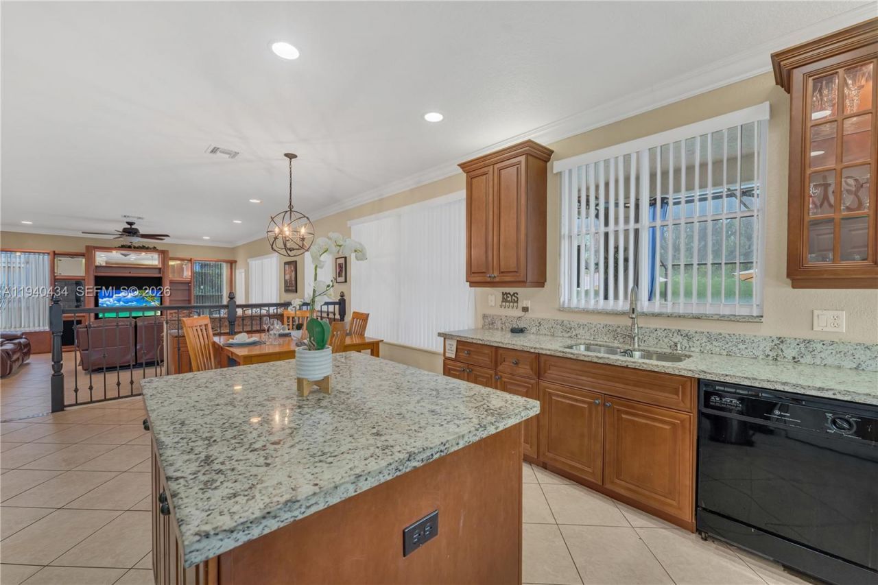 19500 SW 39th Ct, Miramar, FL 33029 Photo