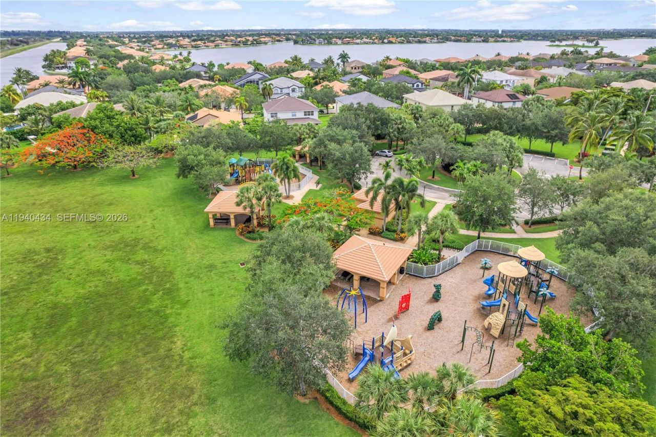 19500 SW 39th Ct, Miramar, FL 33029 Photo