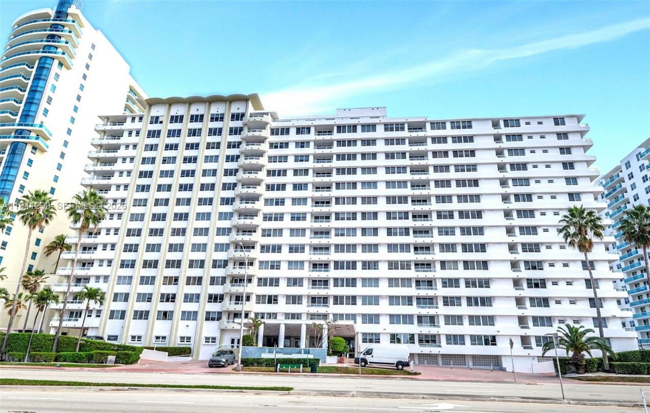 5005 Collins Ave, Unit 1224, Miami Beach, FL 33140 Photo