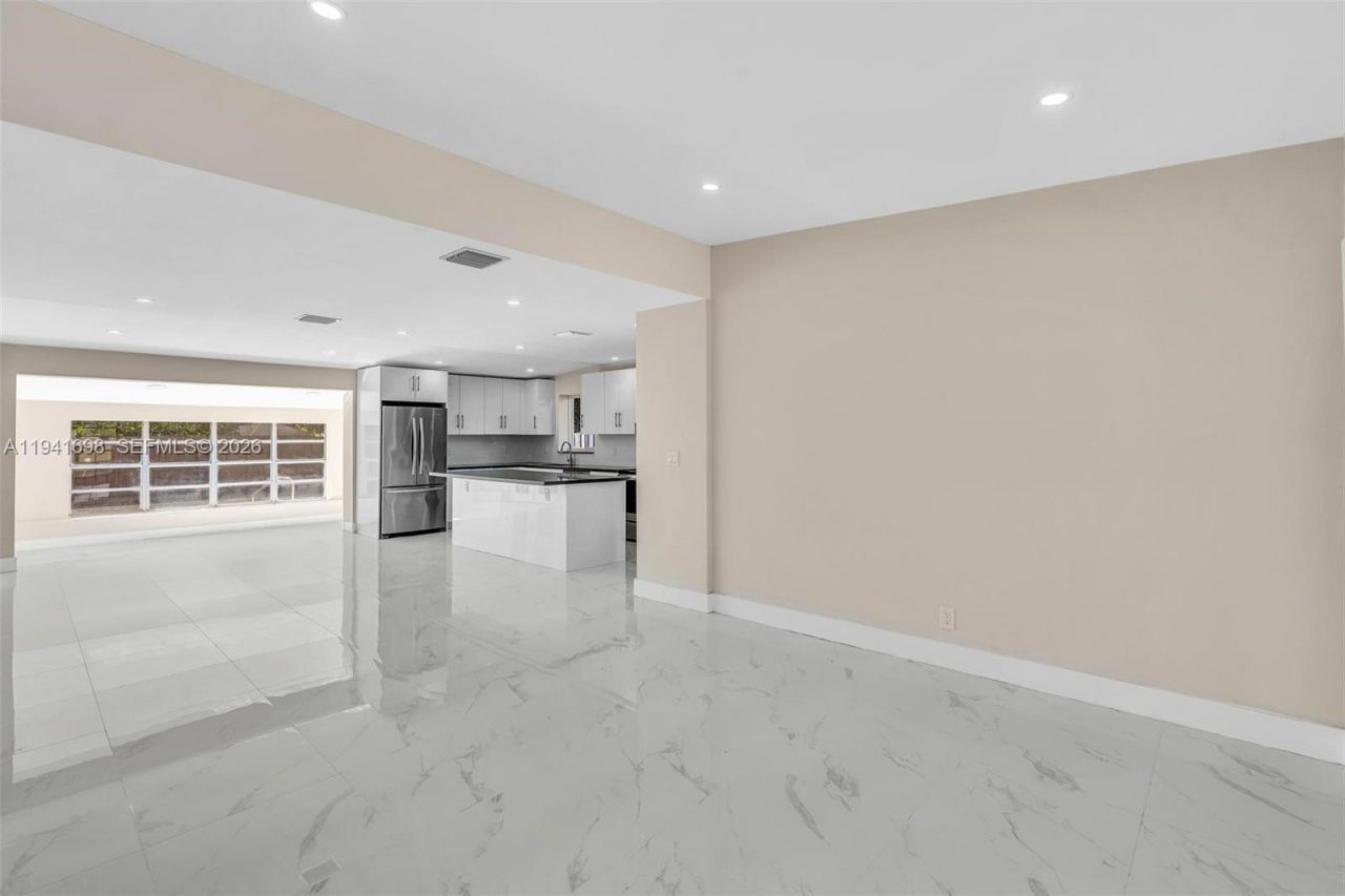 1600 SW 9th St, Fort Lauderdale, FL 33312 Photo