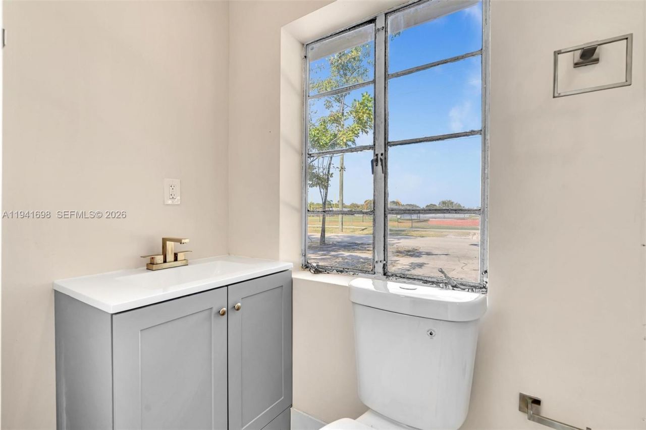 1600 SW 9th St, Fort Lauderdale, FL 33312 Photo