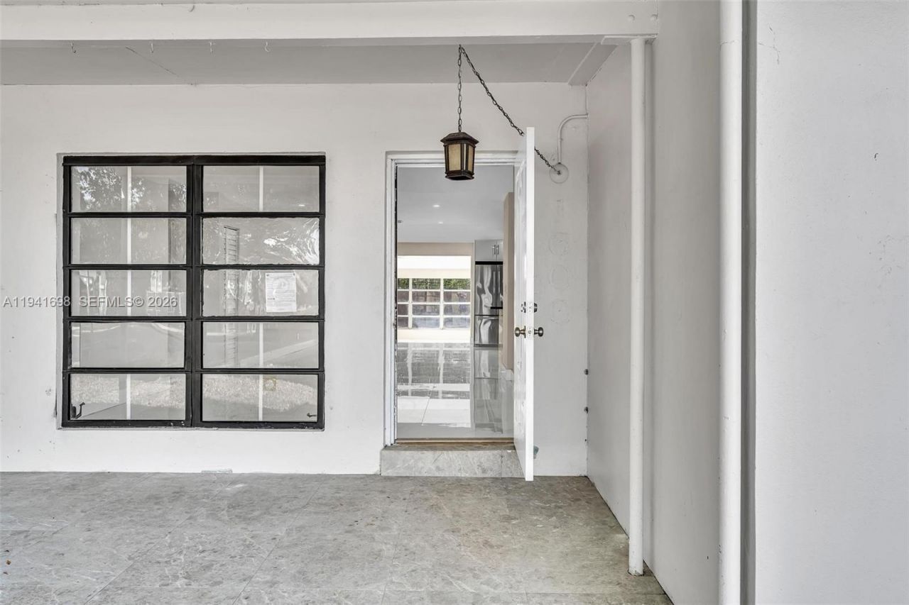 1600 SW 9th St, Fort Lauderdale, FL 33312 Photo