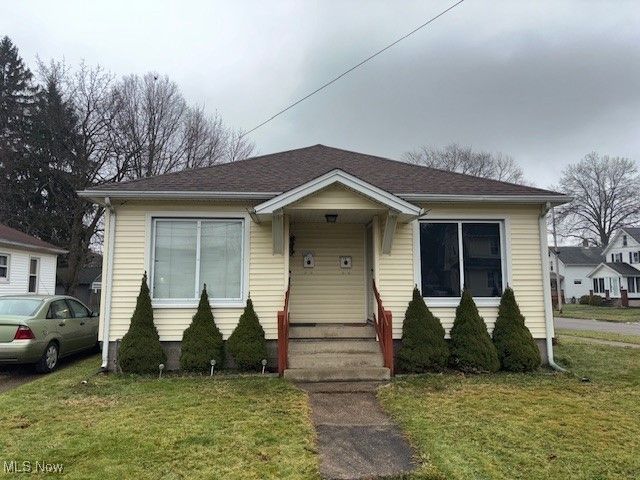 401 Sheridan, Niles, OH 44446 Main Photo