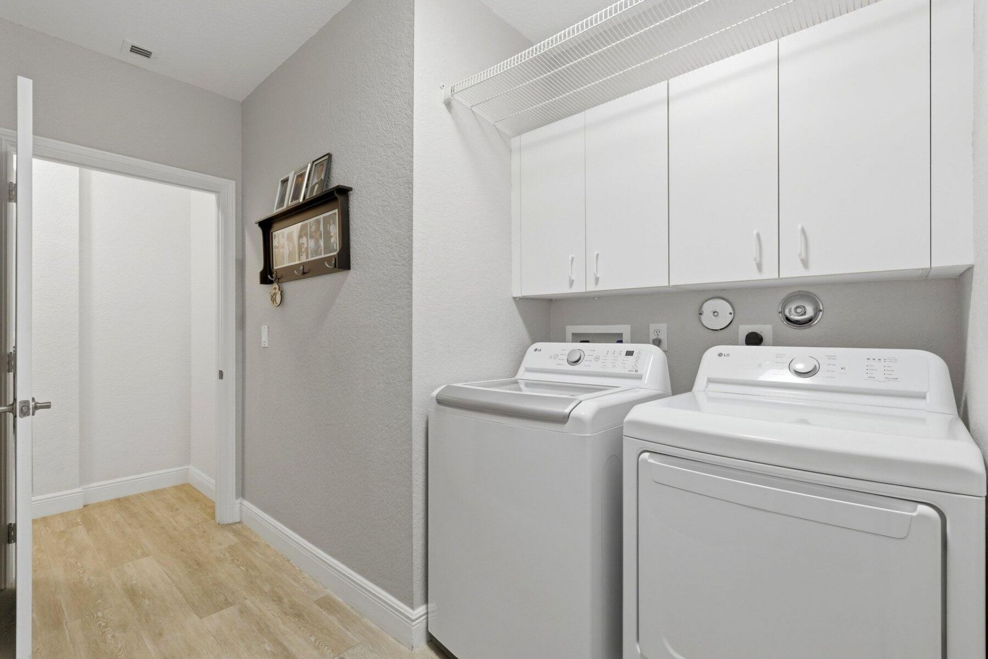 7961 Exeter Blvd E #102, Tamarac, FL 33321 Photo