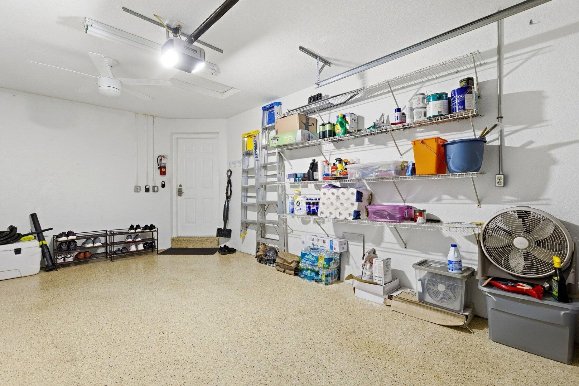 7961 Exeter Blvd E #102, Tamarac, FL 33321 Photo