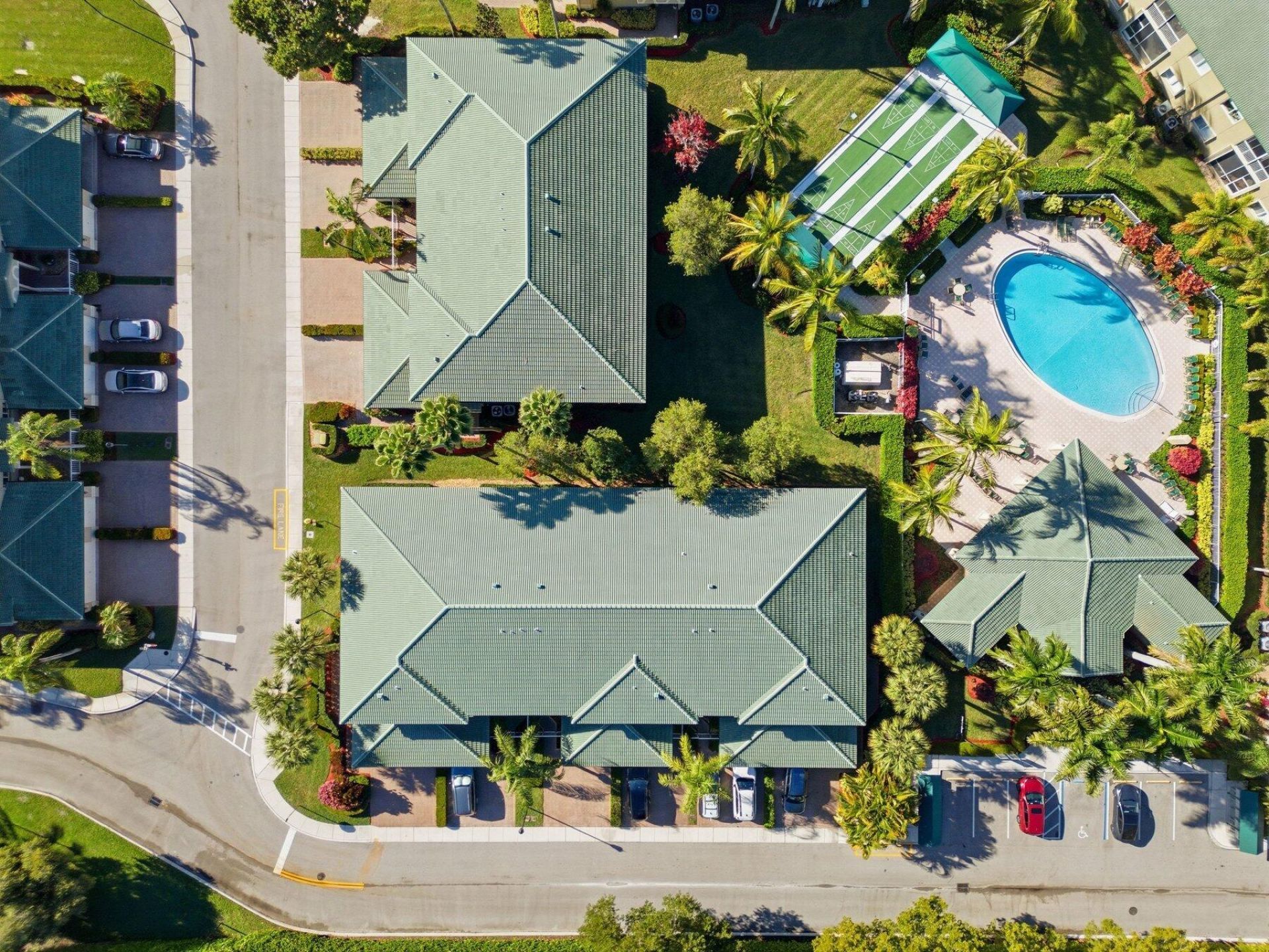 7961 Exeter Blvd E #102, Tamarac, FL 33321 Photo