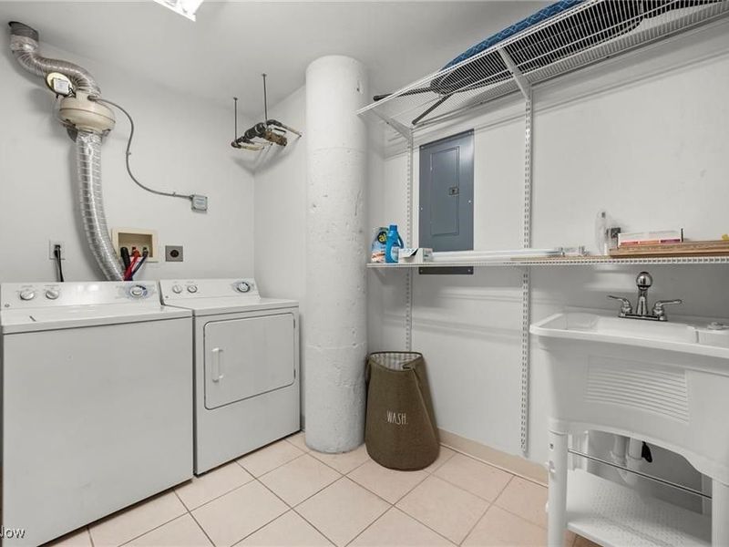 2077 E 4th Street, Unit 8E, Cleveland, OH 44115 Photo 18