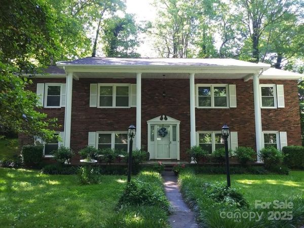 3065 Woodstream Drive, Valdese, NC 28690