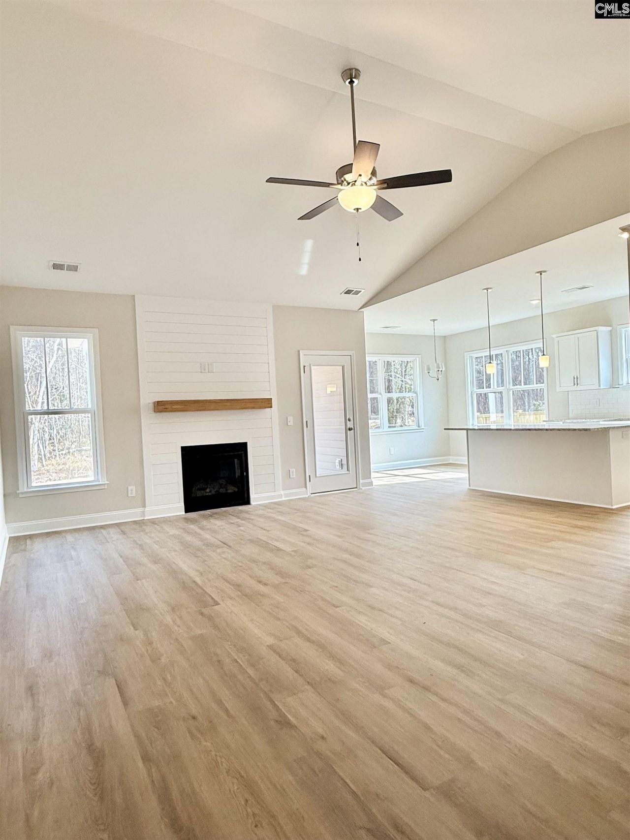 2 Sylvan Ridge Court Photo 6