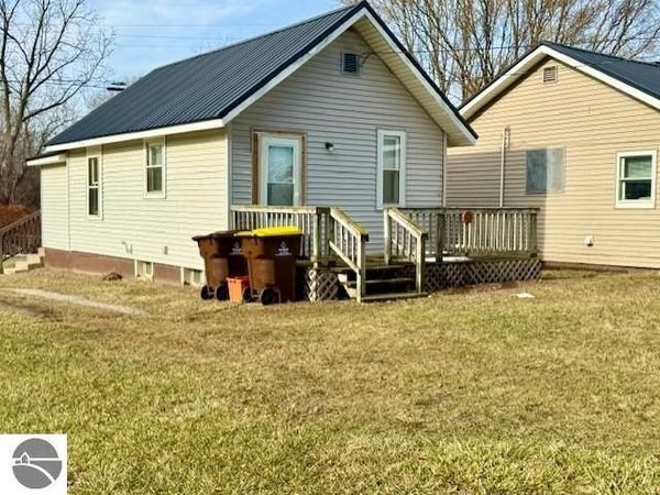 346 Grover Street N, Alma, MI 48801