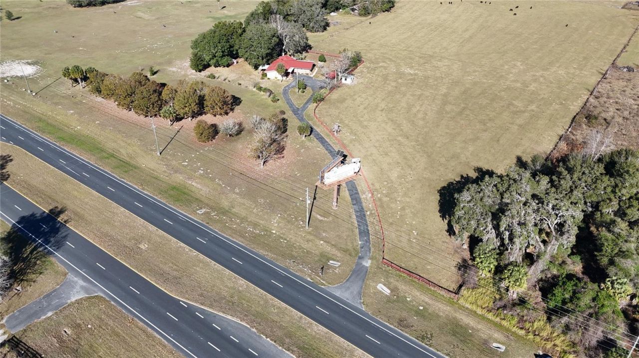 2155 SE County Highway 484, Belleview, FL 34420 Photo