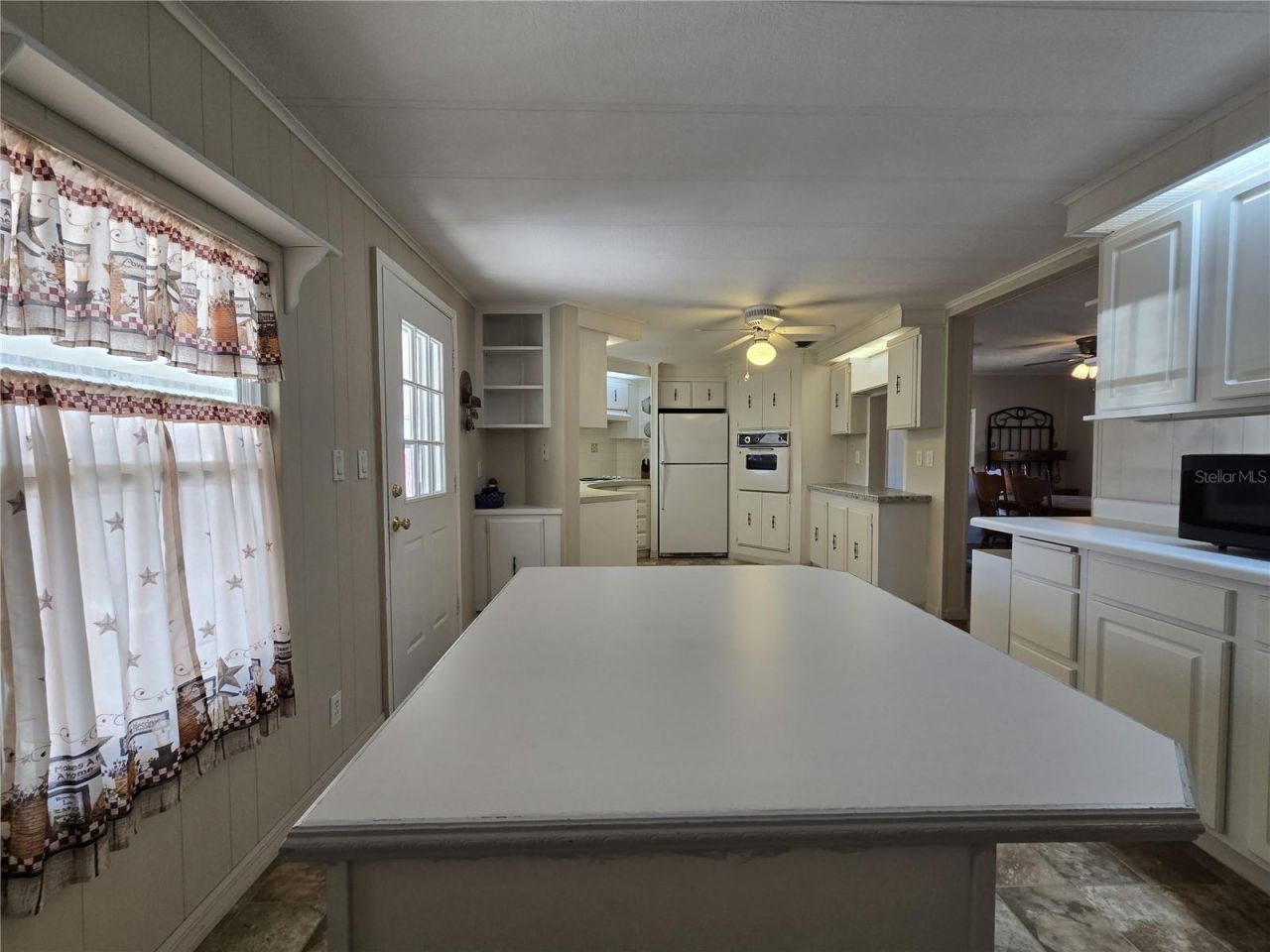 3450 N Citrus Circle, Unit GE, Zellwood, FL 32798 Photo