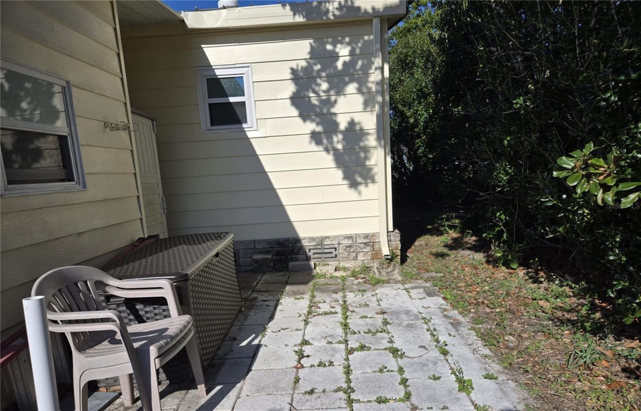 3450 N Citrus Circle, Unit GE, Zellwood, FL 32798 Photo