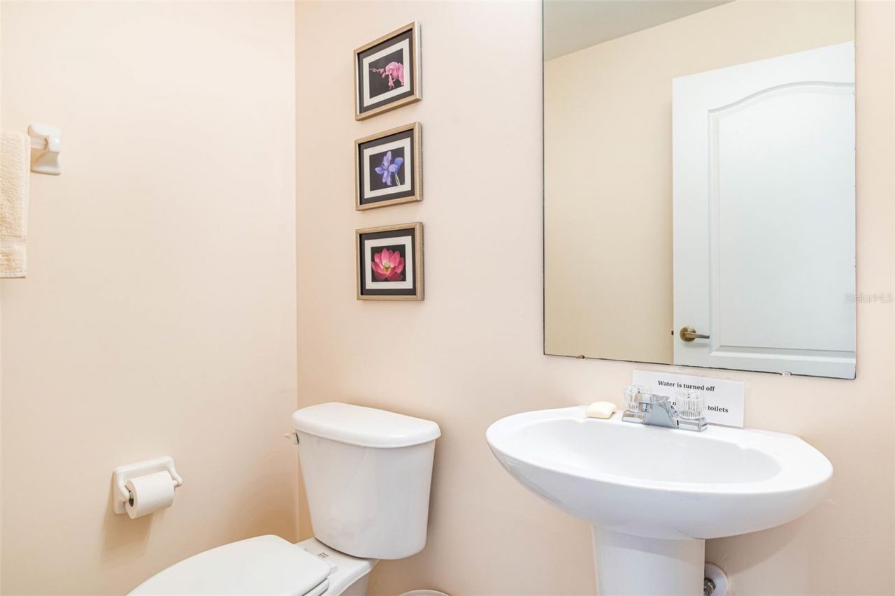 14815 Laguna Drive, Unit 702, Fort Myers, FL 33908 Photo
