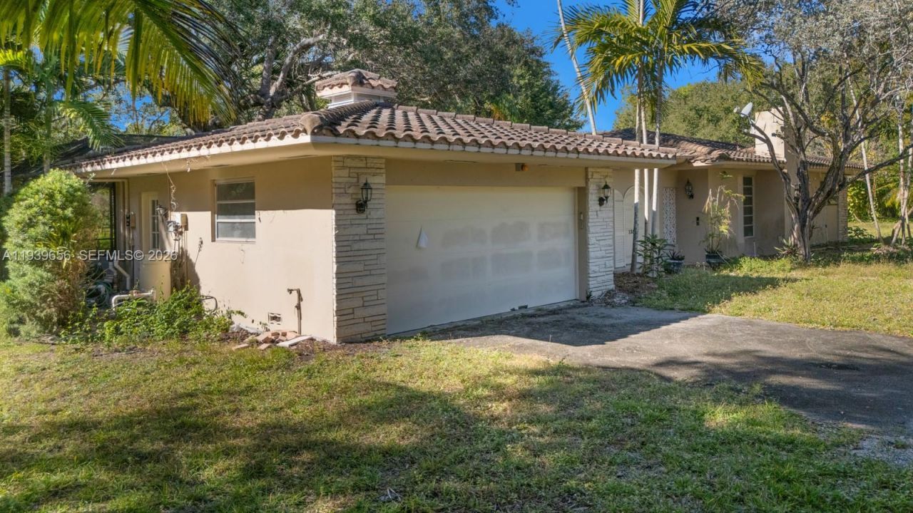 13500 SW 68th Ct, Pinecrest, FL 33156 Photo