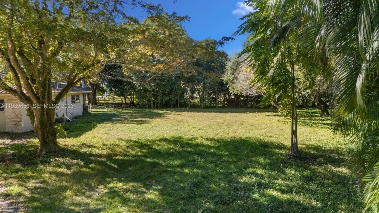 13500 SW 68th Ct, Pinecrest, FL 33156 Photo