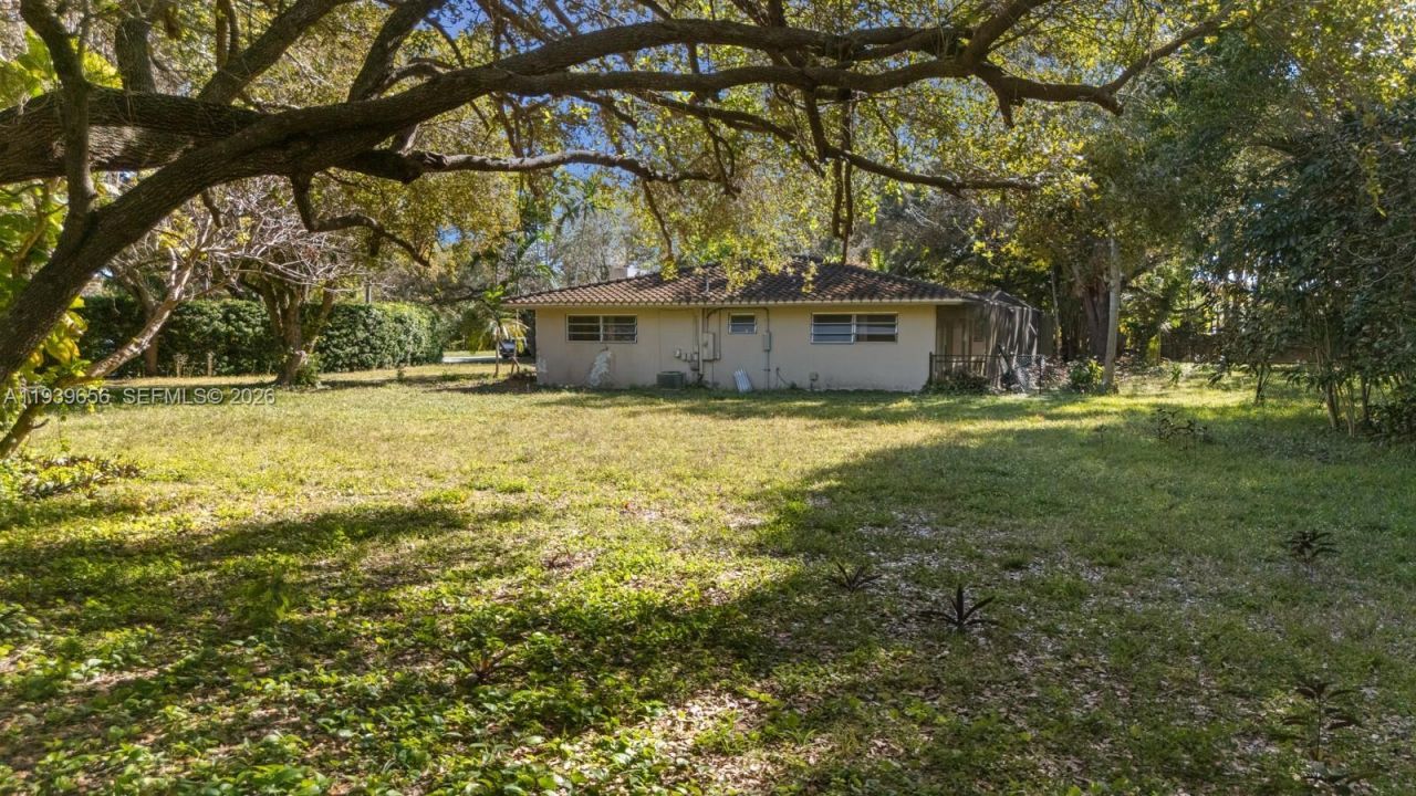 13500 SW 68th Ct, Pinecrest, FL 33156 Photo