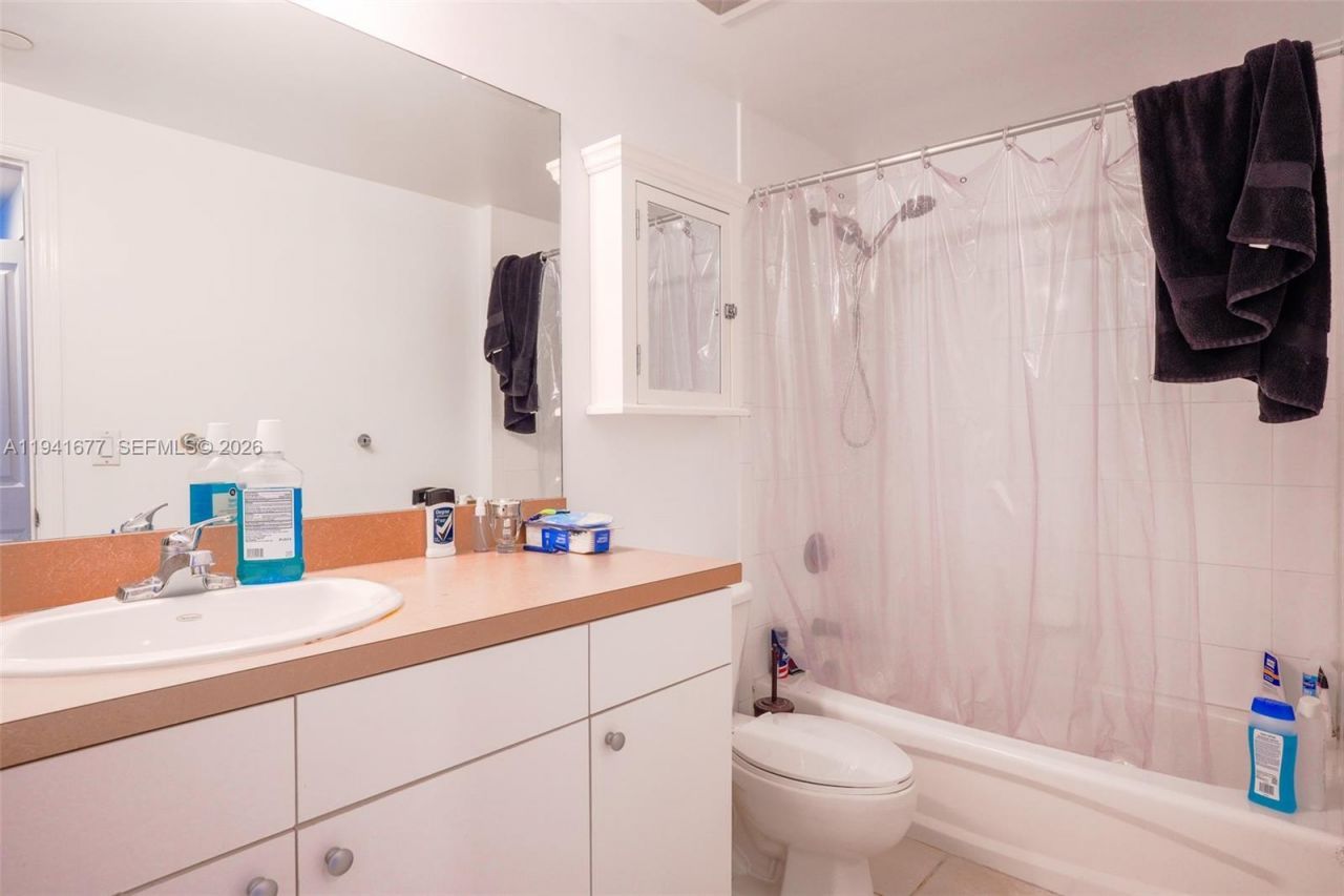 1250 S Miami Ave , Unit 3003, Miami, FL 33130 Photo