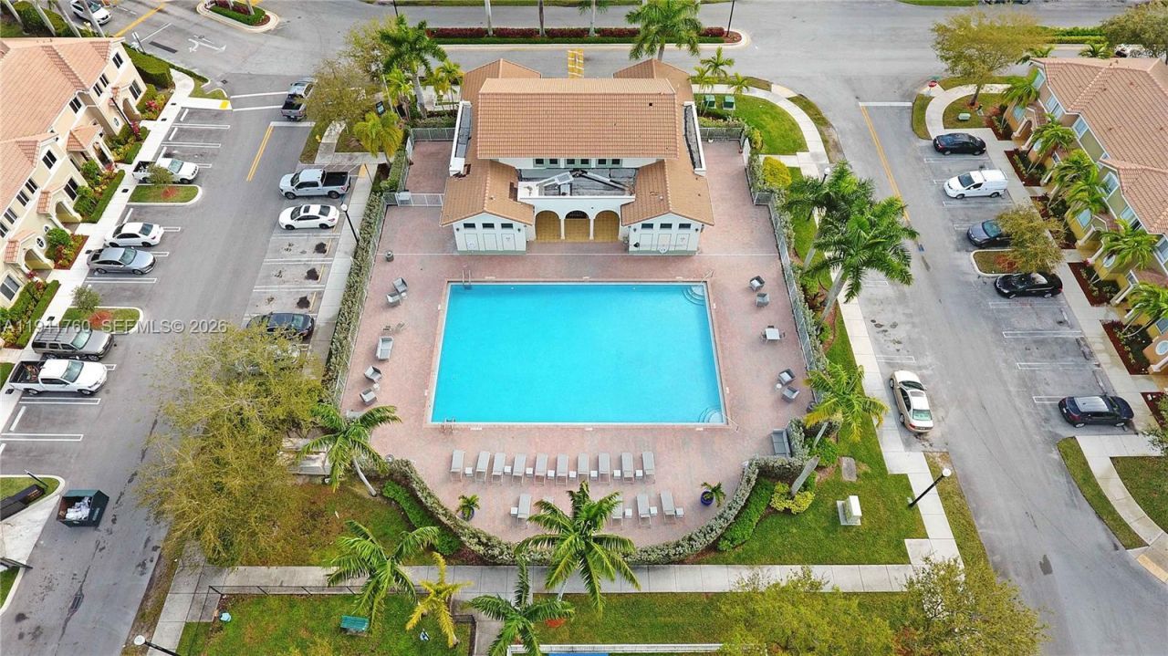 1036 SE 24th Ave, Homestead, FL 33035 Photo